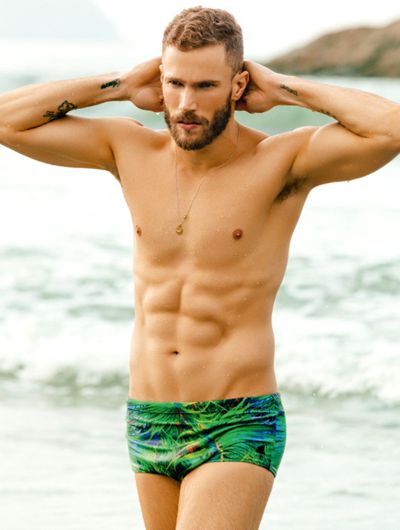 É VERÃO! E o assunto da estilista Janete Leonara é a tendência Moda Praia feminino e masculino Moda Masculina